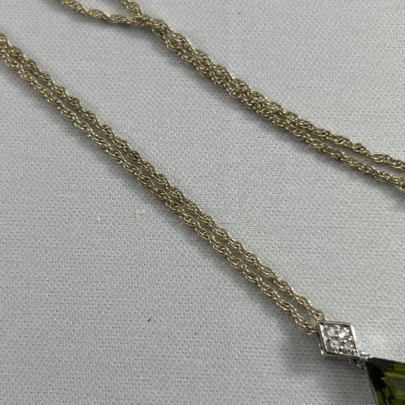 Silver Tone Chain Necklace Green Crystal Pendant Rhinestones 18" - Picture 3 of 7